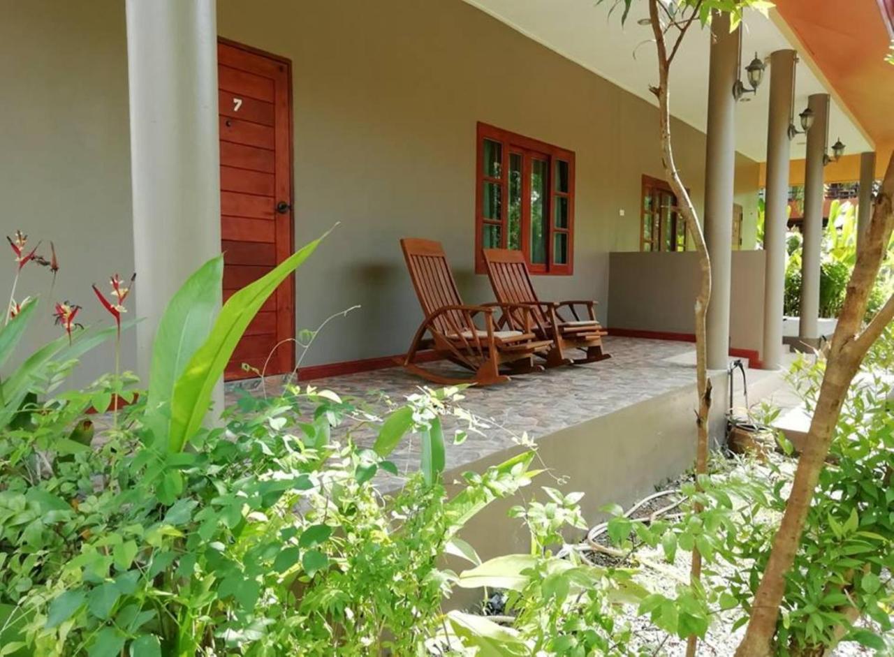Lanta Wanida Resort Koh Lanta Ngoại thất bức ảnh